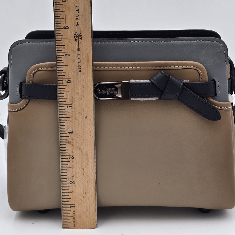 💥NWT💥Coach Glovetanned Leather Tate Carryall in Colorblock - Picture 16 of 16